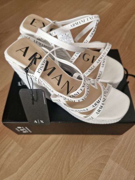 Sandale Armani Exchange,noi