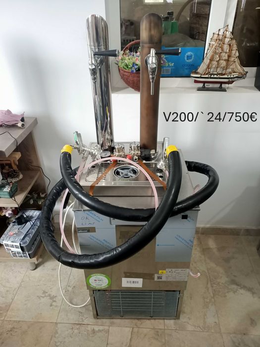 Dozator de bere portabil. Cititi descrierea completa.