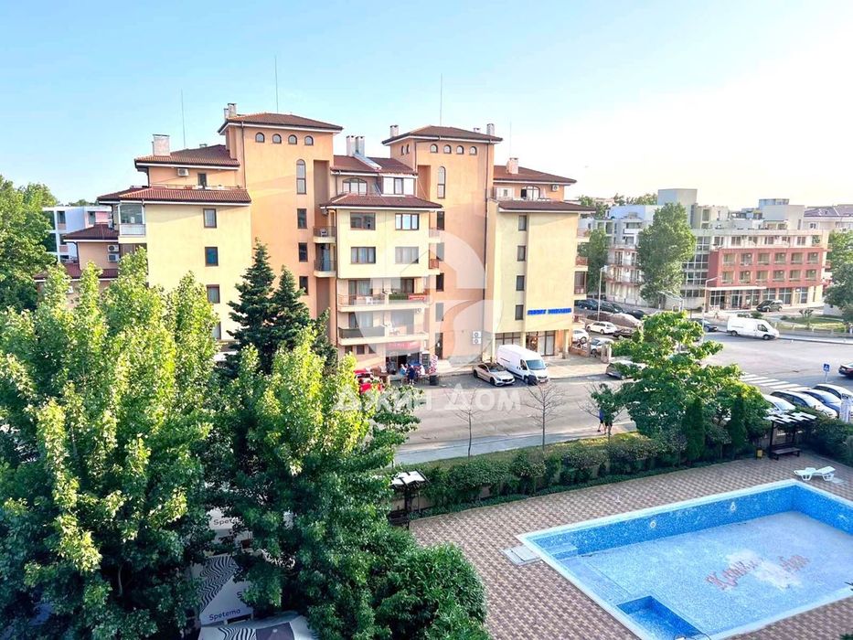 Продава се Двустаен апартамент в к.к. Слънчев бряг - 47 кв.м за 1341 €/кв.м - Снимка #7