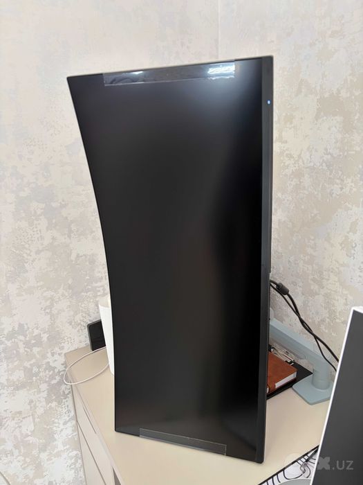 Xiaomi Curved Gaming Monitor G34WQi 180HZ VA panel