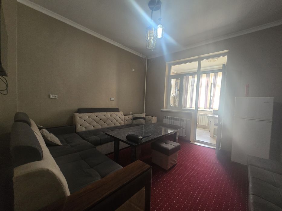 Zudlik bilan frunze massifda 3xonali  novostroyka kvartira ijaraga be