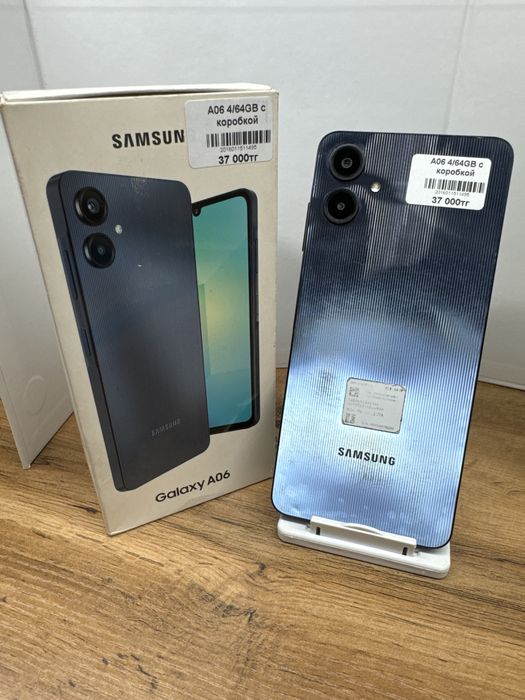 Мобильный телефон Samsung A06