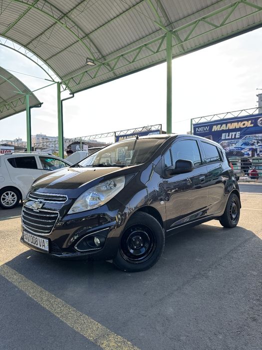 Продаётся Spark  2017 года