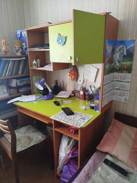 Стол для работы и учебы