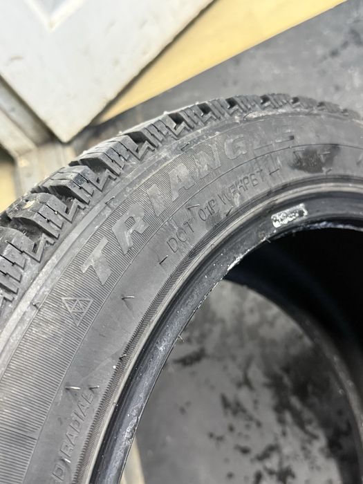 Зимня резина 235/45/18