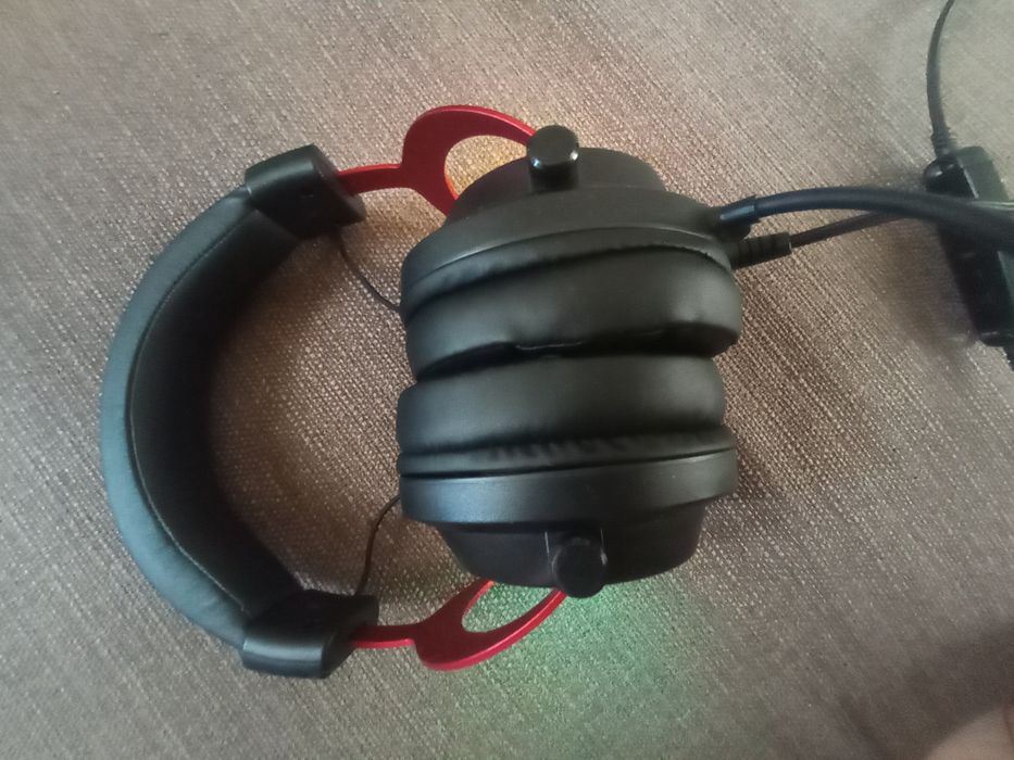 Căști gaming scorpion