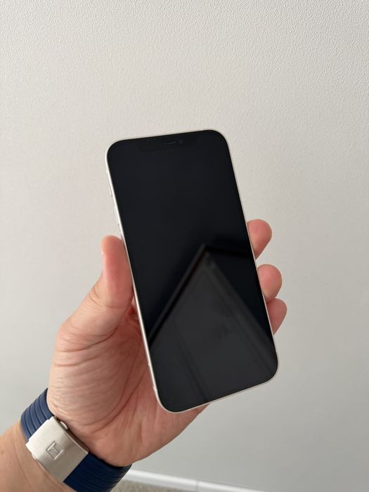 Iphone 12 белый цвет