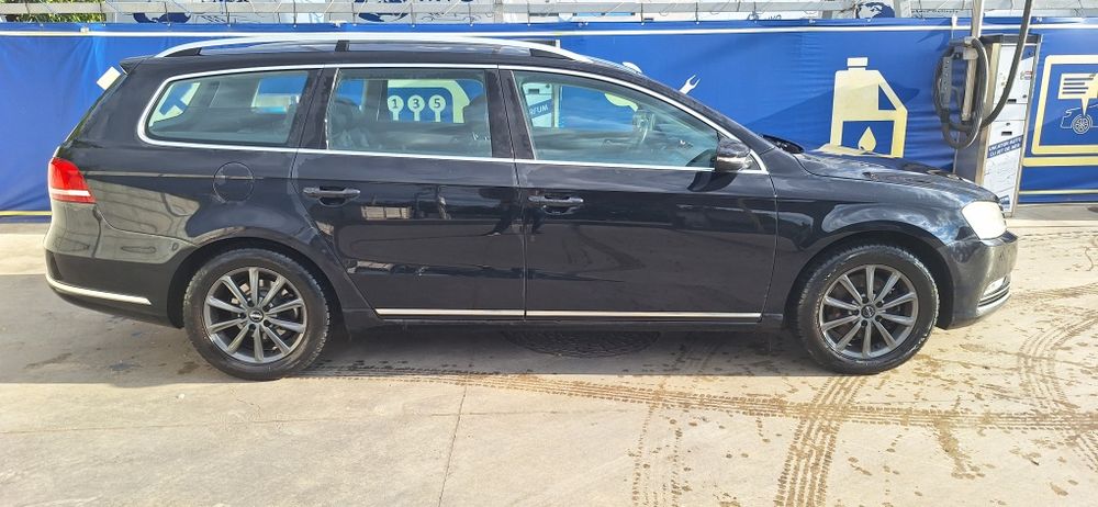 VOLKSWAGEN Passat 2012 — imagine 3