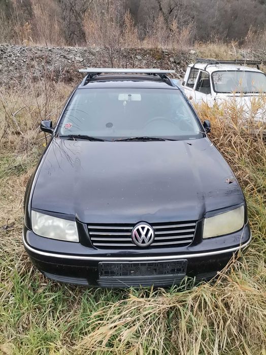 Volkswagen Bora 2003 diesel 1.9 în matriculat ro perfect funcțional,