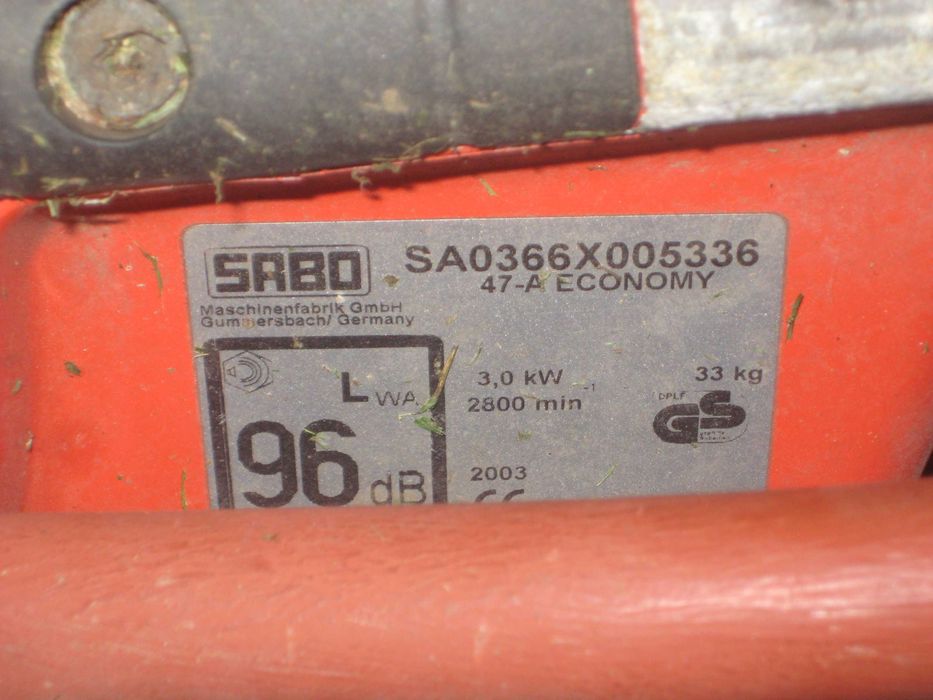 Самоходна бензинова четиритактова косачка с два ножа марка SABO