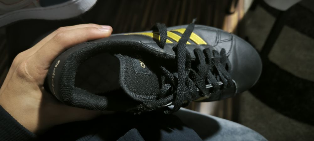De vânzare adidas superstar