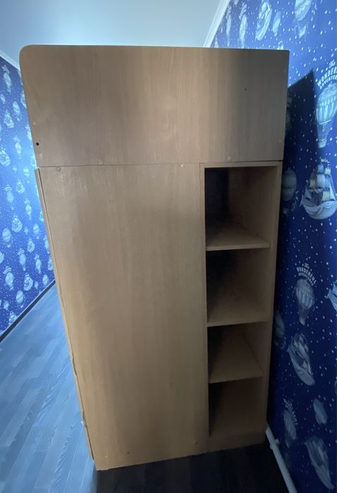 Продам двухярусную кровать