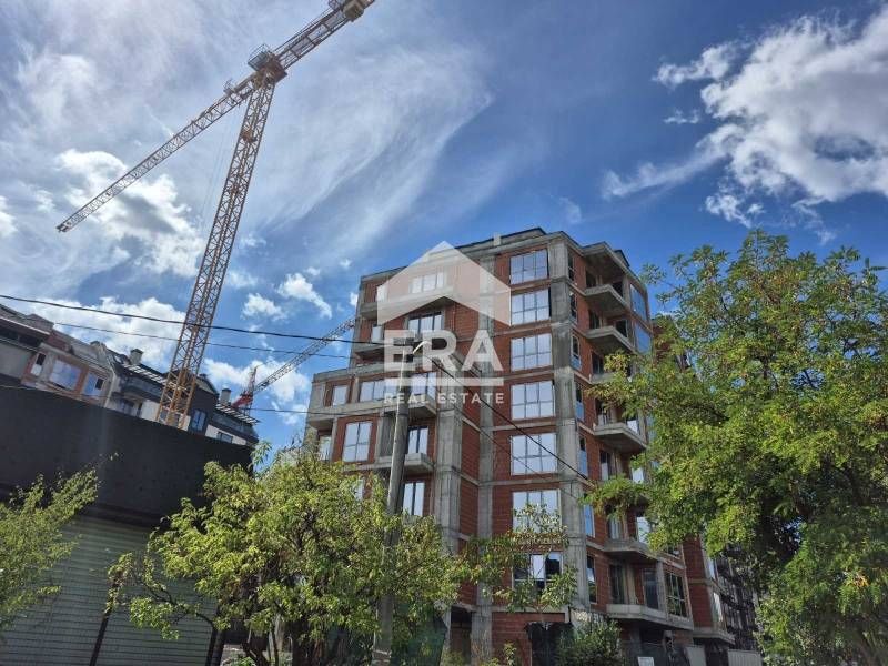 Продава се Тристаен апартамент в София, Сухата река - 124 кв.м за 1280 €/кв.м - Снимка #2