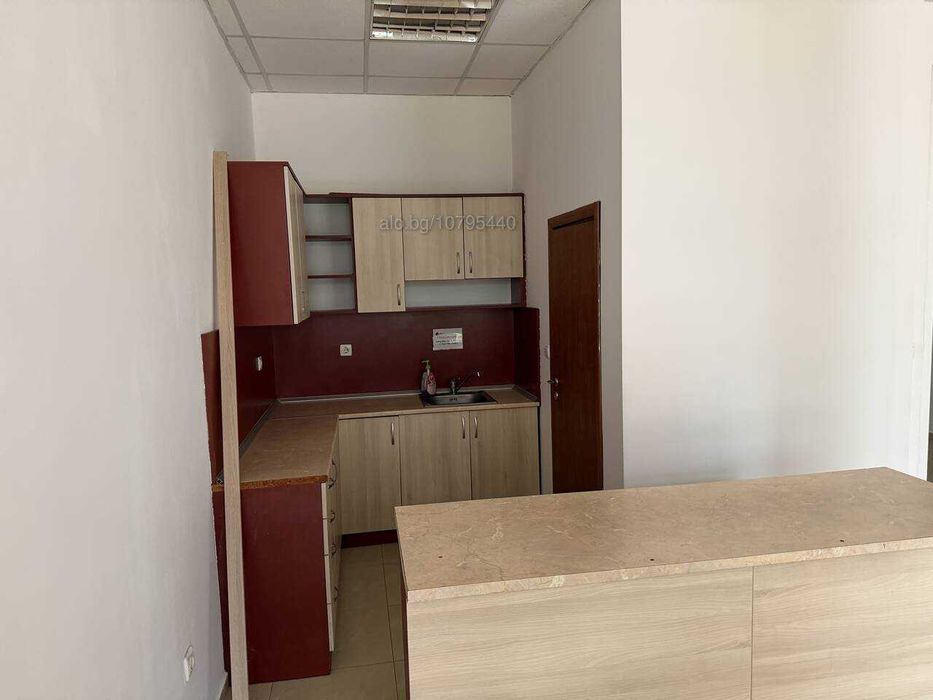 Дава се под наем Магазин в София, Младост 1 - 30 кв.м за 297.84 € - Снимка #7