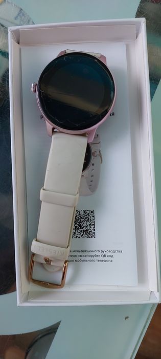 продам  женские  смарт часы
