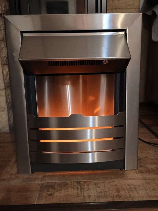 Електрическа камина втора ръка Adam Helios 4153788, 2kW