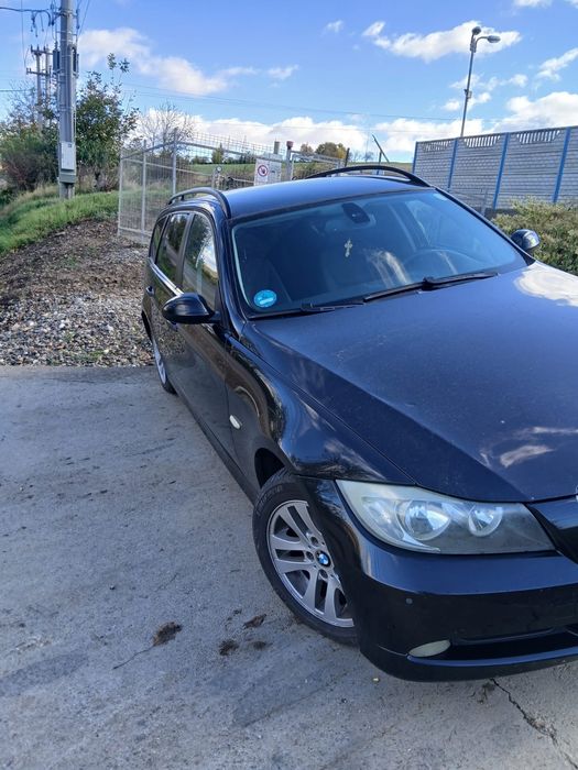 Vând BMW 320D 2008