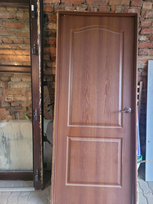 Продам пластиковое окно, дверь