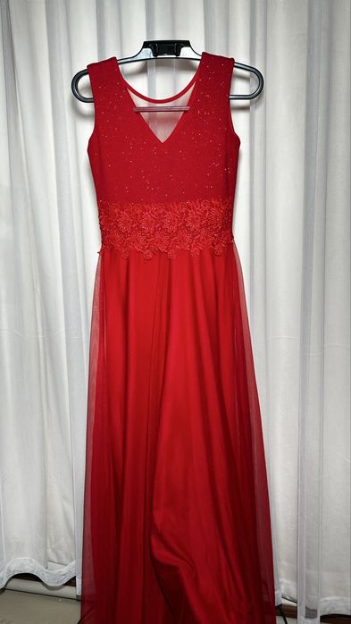 Срочно арзан бағада киімдер