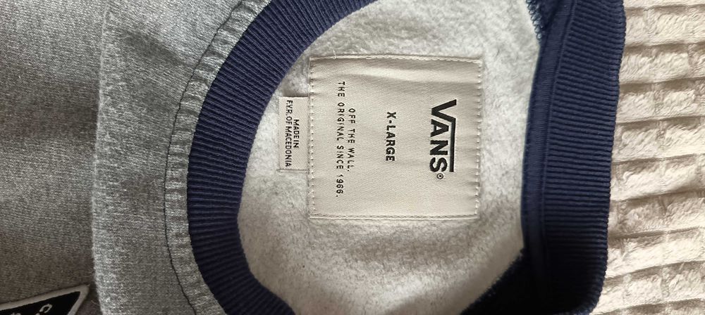 Vans ватирана блуза размер XL в сиво