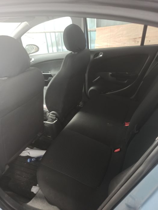 Masina Opel Corsa