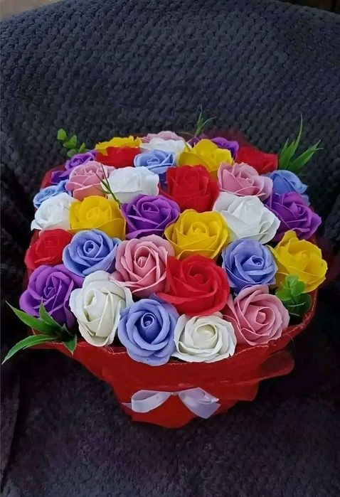 Aranjamente trandafiri de sapun