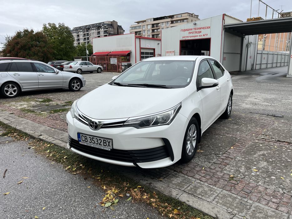 Тойота корола