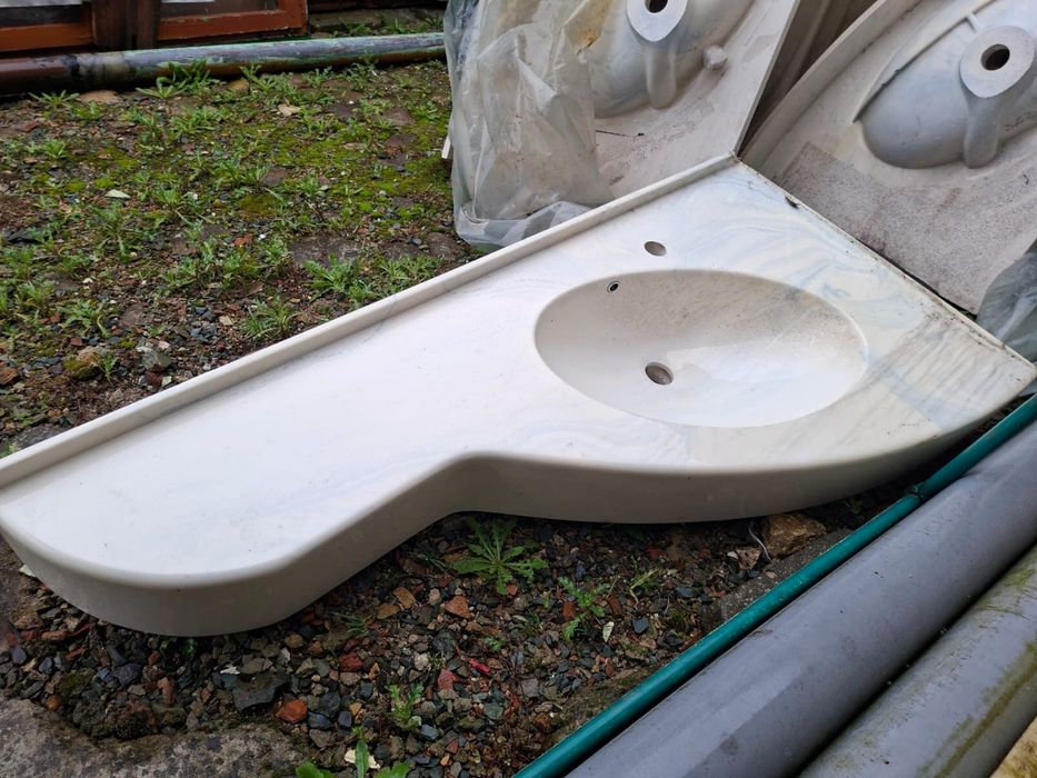 Lavoare Granit KUMA 1,20m