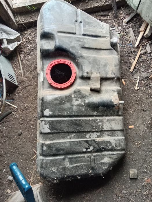 Продам запчасти на ваз 2115