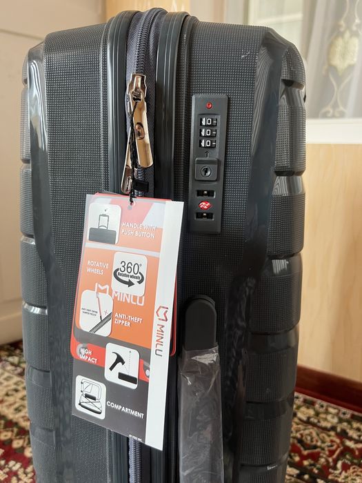 Новая Чемодан бренд  MINLU 25 кг