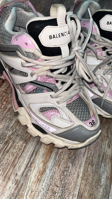 Balenciaga tracks