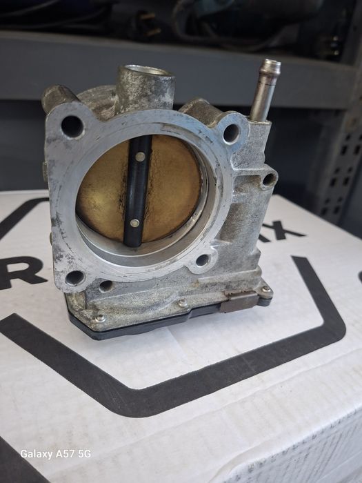 Заслонка дросельная RX300