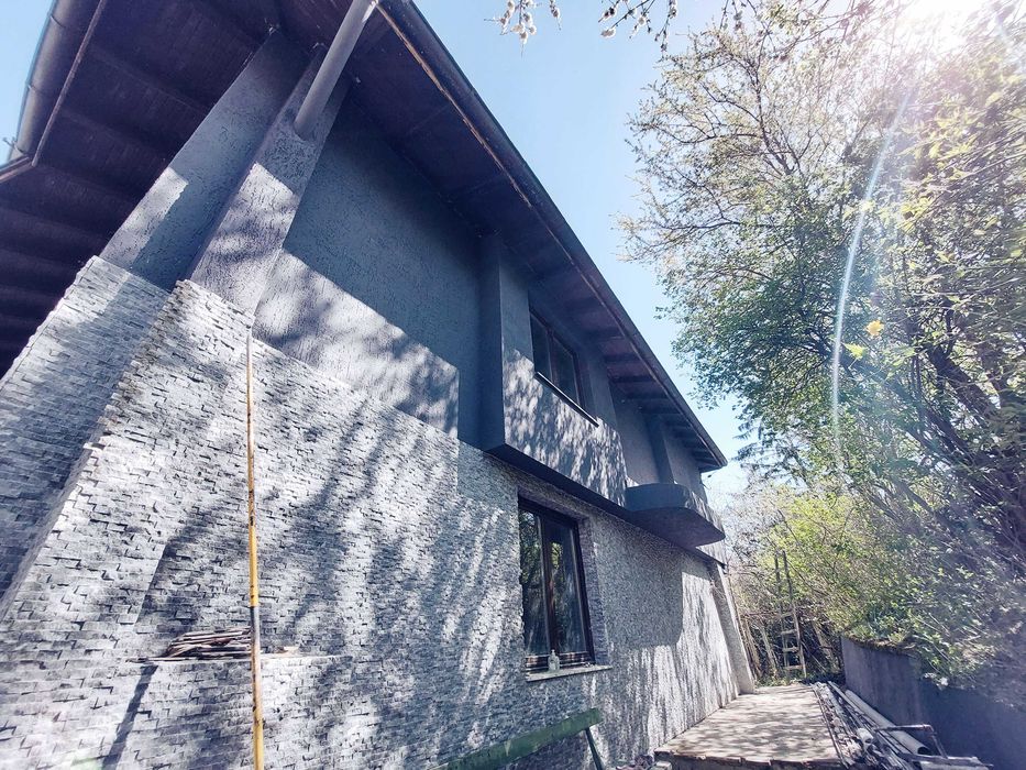 Продава се Къща в София, м-т Детски град - 600 кв.м за 1917 €/кв.м - Снимка #3