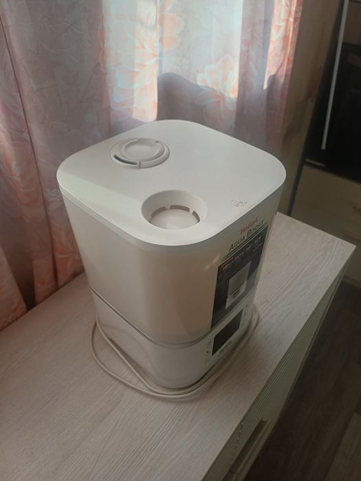 Продаю увлажнитель воздуха Tefal HD4020F0