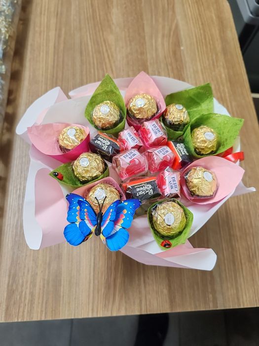 Buchete și coșulețe dulci