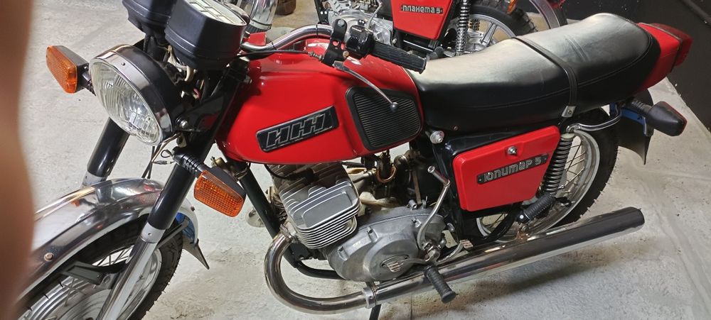 Продам мотоцикл ИЖ Юпитер-5