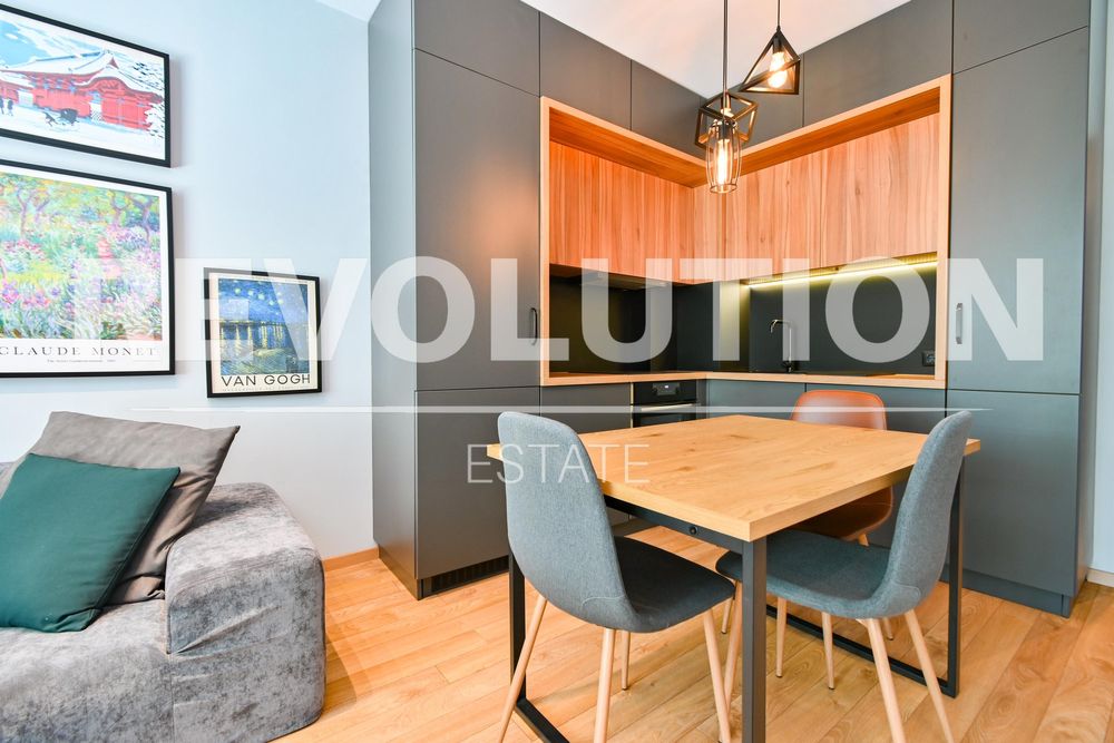 Дава се под наем Двустаен апартамент в София, Център - 52 кв.м за 700 € - Снимка #4