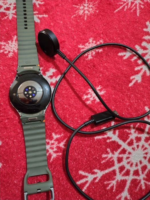 Samsung Galaxy watch 7.