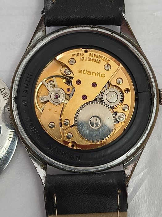 Ceas de mana Atlantic