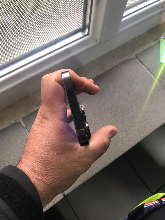 Vand iphone 13 pro 256 Gb