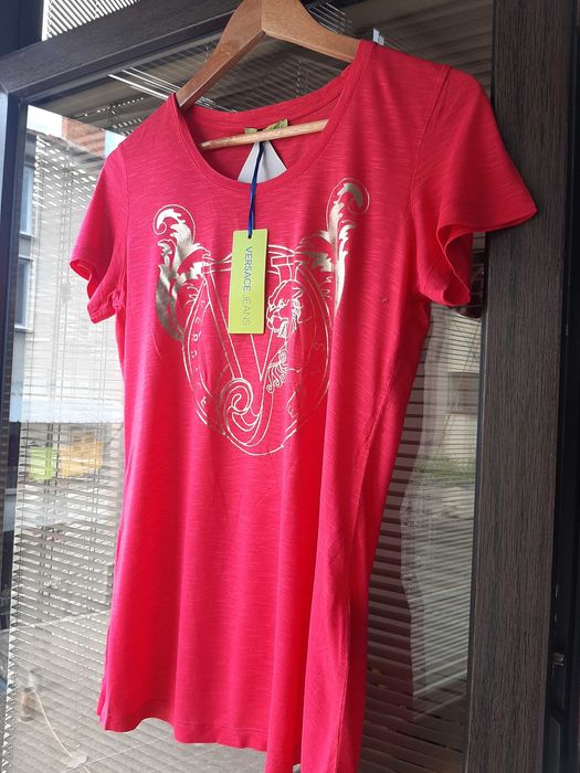 Ефектна дамска тениска VERSACE JEANS, размер S/M. НОВА! Оригинал!