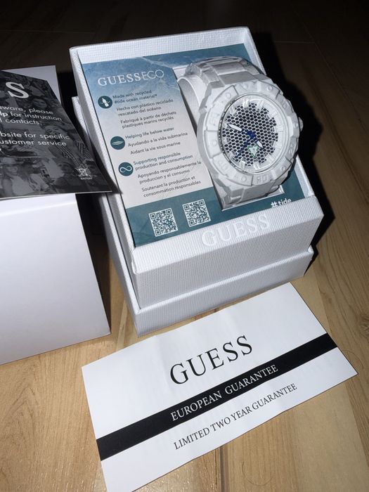 Ceas Guess Eco Edition Alb