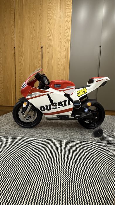 Детский электромотоцикл Peg perego