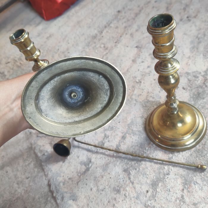 Свещеници Свещници Свещници