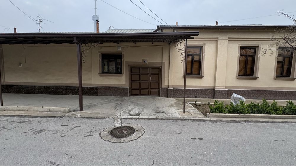 Продаётся участок 6 соток ровно, Теннисный корт, Плов центр
