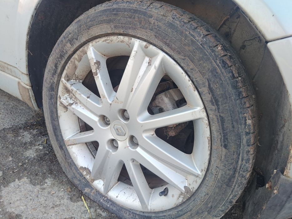 Renault Megane coupe cabriolet 1.4 или 1.6 16 v