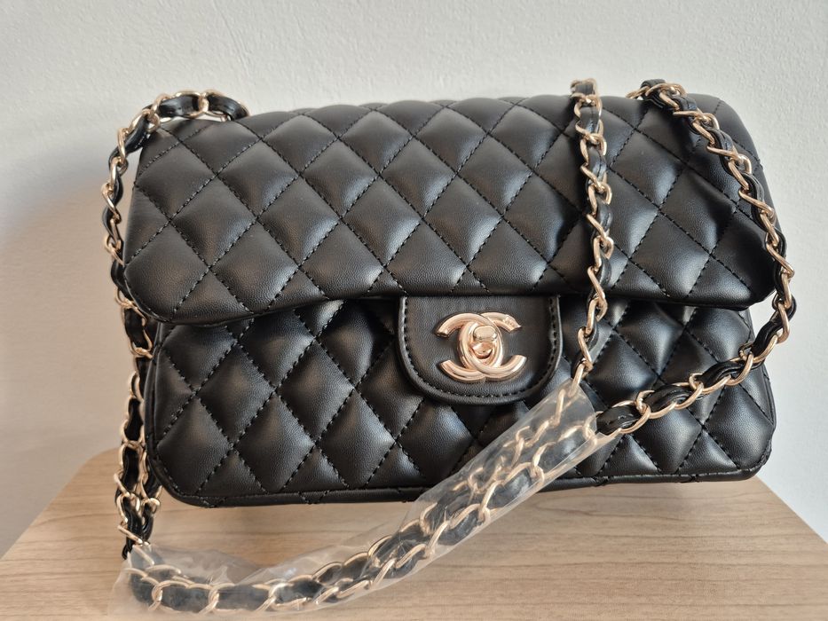 Черна чанта Chanel