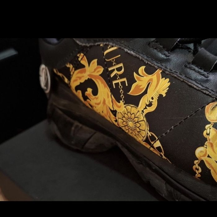 Adidasi versace jeans couture