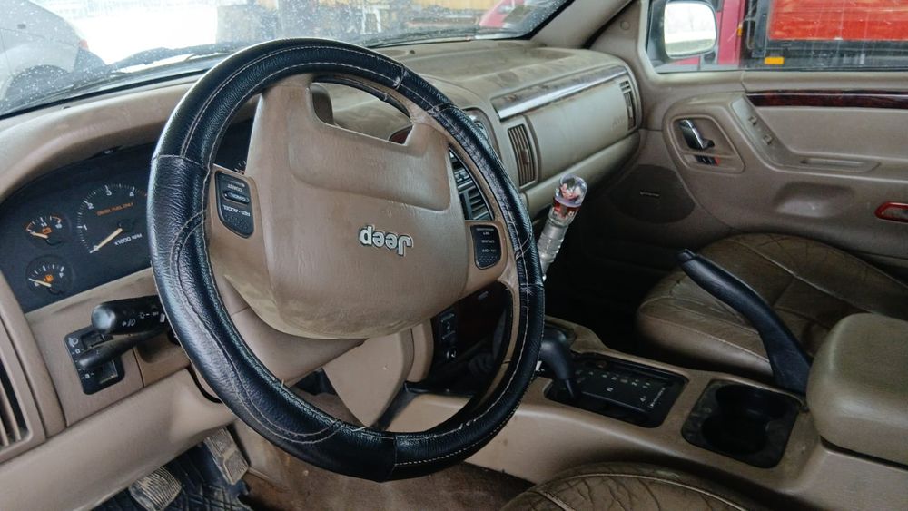 Jeep grand cherokee