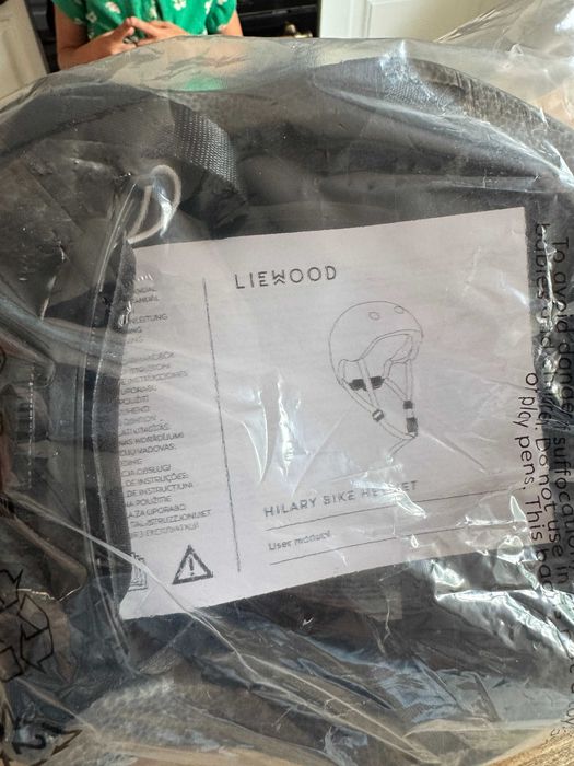 Нова детска каска Liewood Hilary Hunter Green 48–52 см